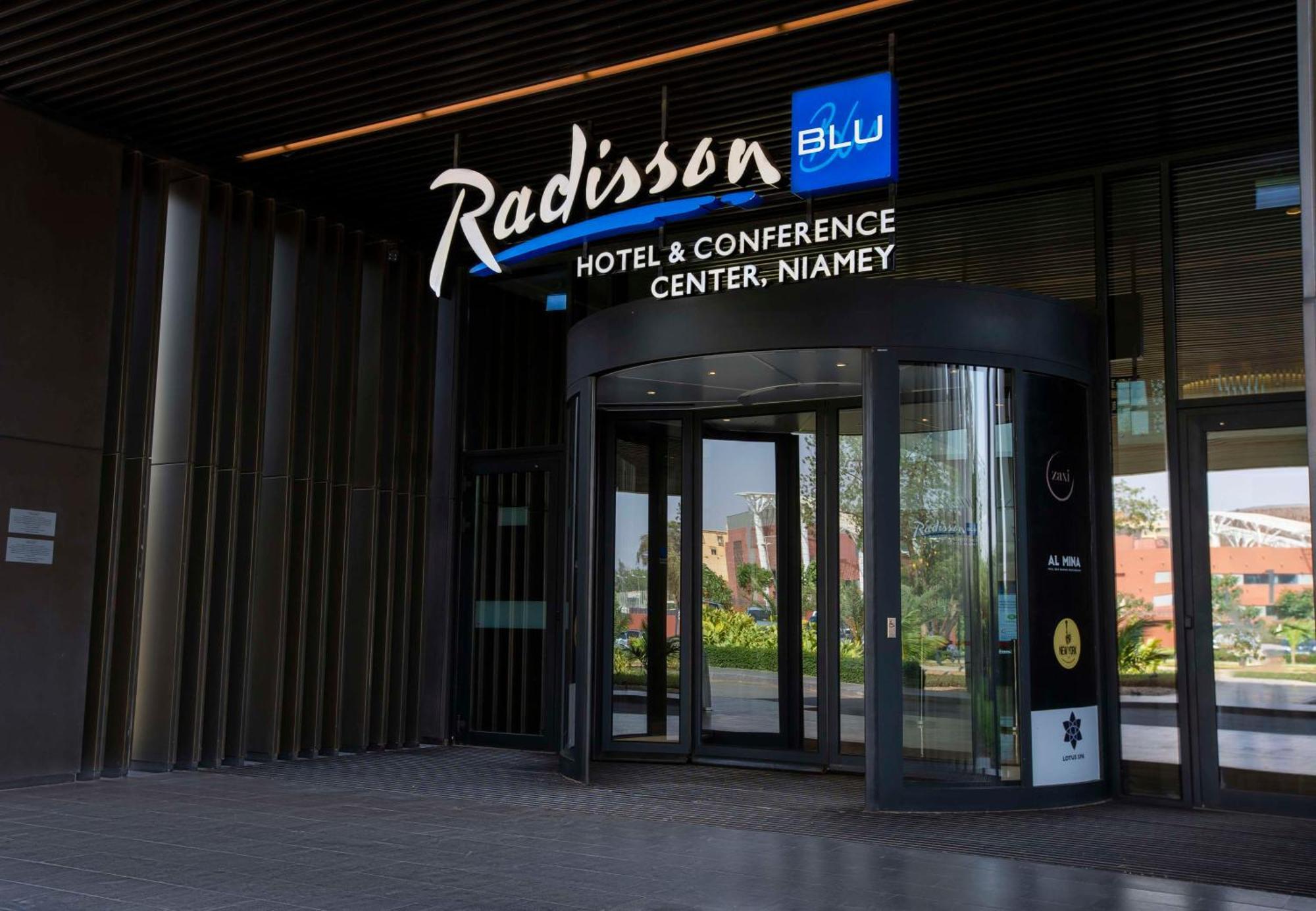Radisson Blu Hotel & Conference Center, Niamey Extérieur photo